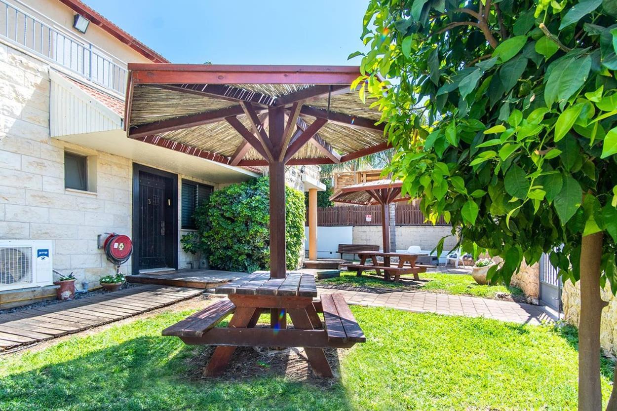 Nof Glili Mansion Villa Yavne'el Exterior photo